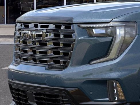New 2026 GMC Acadia Denali Ultimate FWD image 13