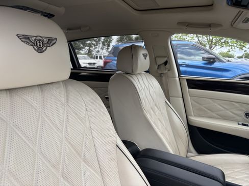 Used 2014 Bentley Flying Spur W12 AWD/4WD image 34