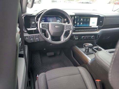 Used 2022 Chevrolet Silverado 1500 RST image 11