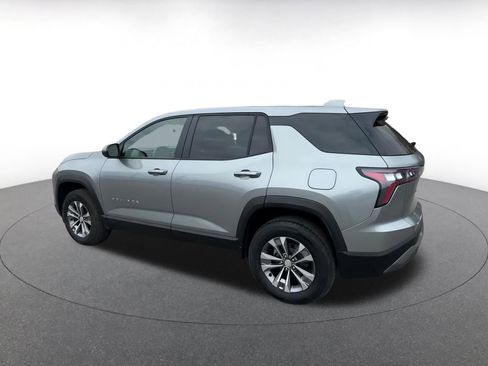 Used 2025 Chevrolet Equinox LT image 10