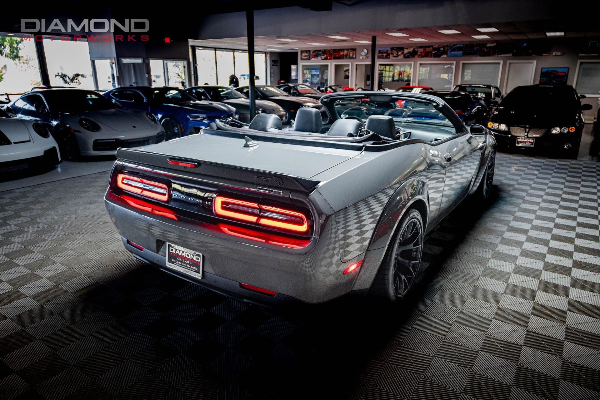 Used 2023 Dodge Challenger SRT Hellcat w/ Plus Package RWD image 4