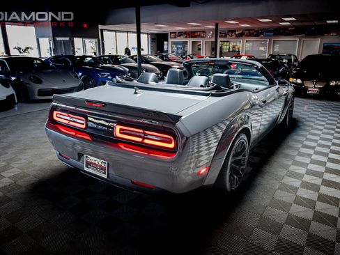 Used 2023 Dodge Challenger SRT Hellcat w/ Plus Package image 4