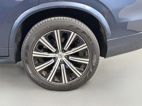 Certified 2023 Volvo XC90 B6 Core AWD/4WD image 31