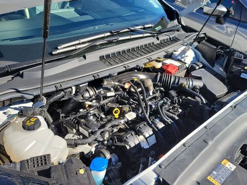 Used 2020 Ford Edge Titanium image 40