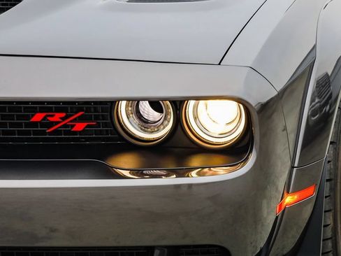 Used 2022 Dodge Challenger R/T Scat Pack RWD image 5