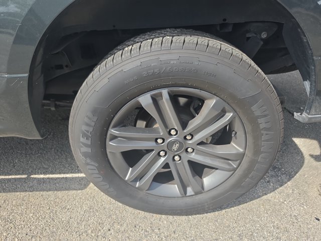 Used 2015 Ford F150 XLT RWD image 8