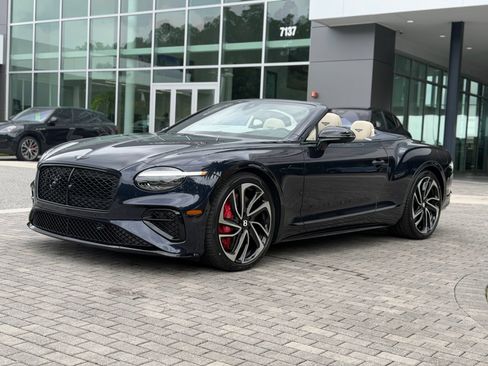 New 2026 Bentley Continental GTC AWD/4WD image 32