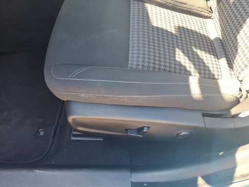 Used 2023 Dodge Charger SXT image 18