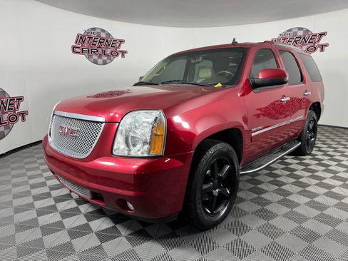 Used 2012 GMC Yukon Denali image 3