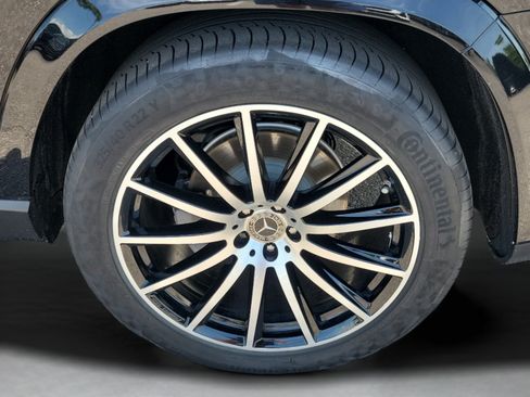 Certified 2023 Mercedes-Benz GLS 580 4MATIC image 31