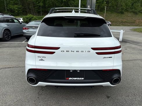 Used 2025 Genesis GV70 3.5T Sport w/ Sport Advanced Package AWD/4WD image 4