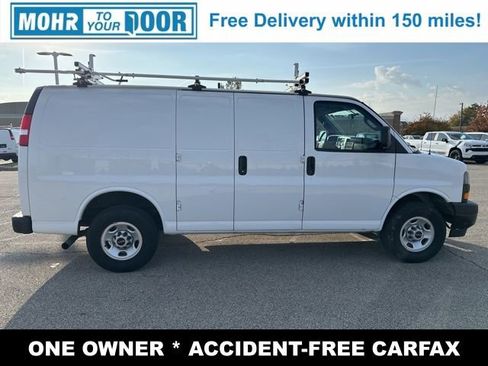 Used 2023 GMC Savana 3500 w/ Driver Convenience Package image 8