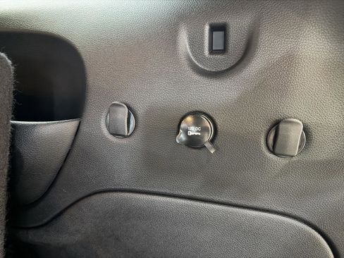 Used 2024 Dodge Durango SXT image 31