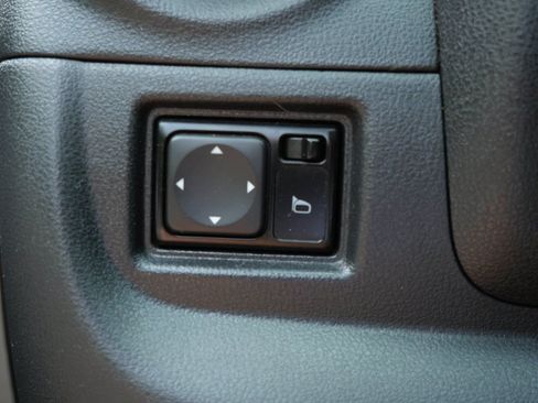 Used 2018 Nissan Versa SV w/ SV Special Edition Package FWD image 25