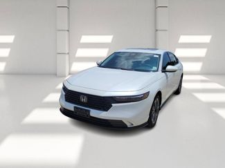 Used 2023 Honda Accord EX image 1