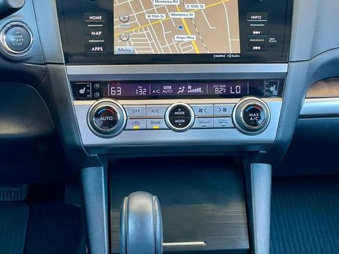 Used 2017 Subaru Outback 2.5i Limited AWD/4WD image 16