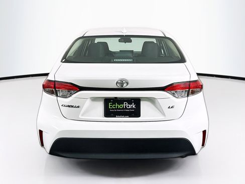 Used 2024 Toyota Corolla LE image 7