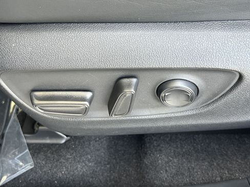 Used 2024 Toyota RAV4 XLE Premium FWD image 21
