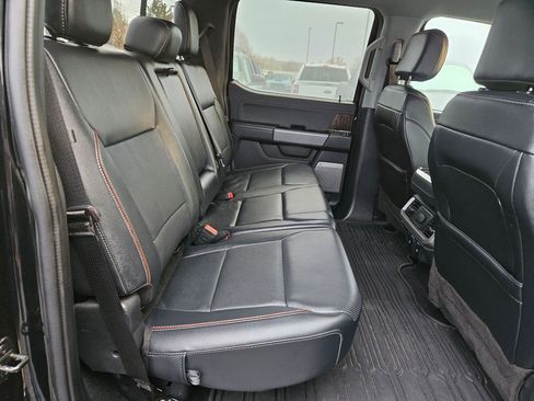 Used 2023 Ford F150 Lariat w/ Trailer Tow Package image 34