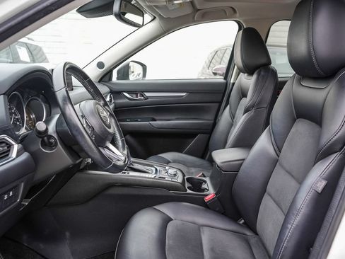 Used 2019 MAZDA CX-5 Touring FWD image 17