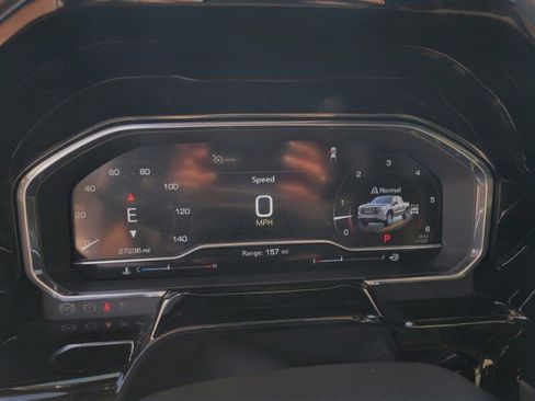 Used 2024 GMC Sierra 1500 SLT w/ SLT Premium Plus Package image 18