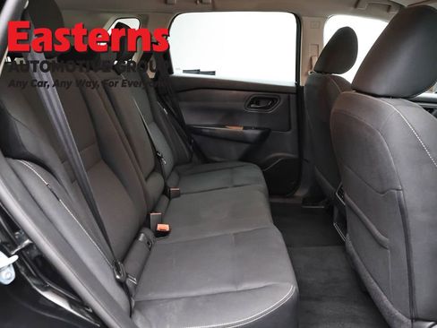 Used 2024 Nissan Rogue S AWD/4WD image 24