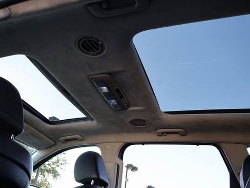 Used 2024 Kia Telluride SX Prestige image 5