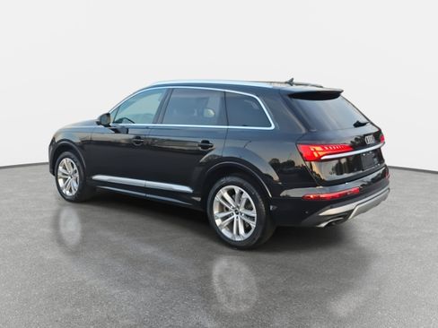 Certified 2025 Audi Q7 2.0T Premium w/ Convenience Package image 7