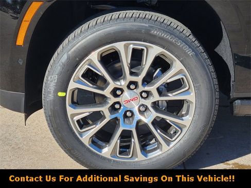 New 2026 GMC Yukon XL Denali w/ Sun & Power Step Package image 7