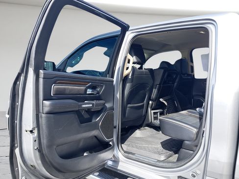 Used 2021 RAM 1500 Laramie AWD/4WD image 11
