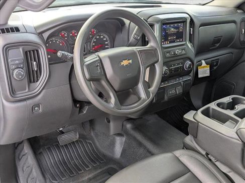 Used 2024 Chevrolet Silverado 1500 W/T w/ Trailering Package RWD image 10