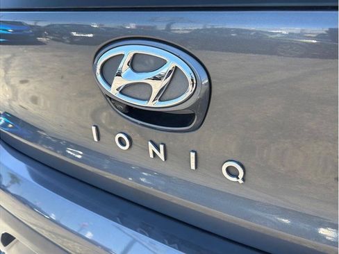 Used 2020 Hyundai Ioniq Blue FWD image 20