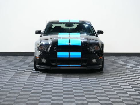 Used 2013 Ford Mustang Shelby GT500 image 4