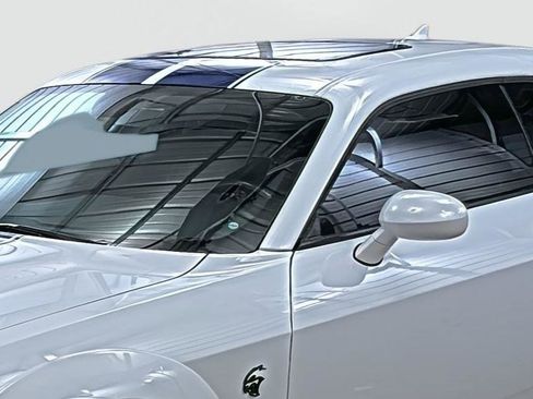 Used 2019 Dodge Challenger SRT Hellcat image 8