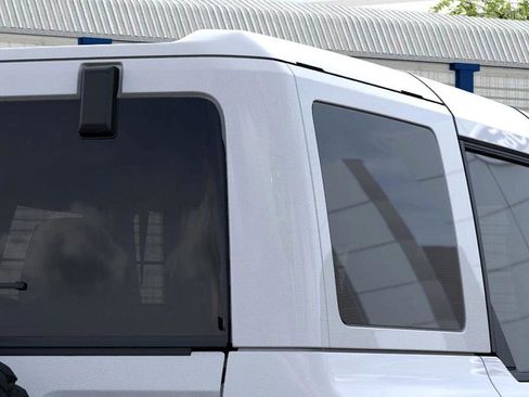 New 2025 Ford Bronco Badlands w/ Sasquatch Package image 25