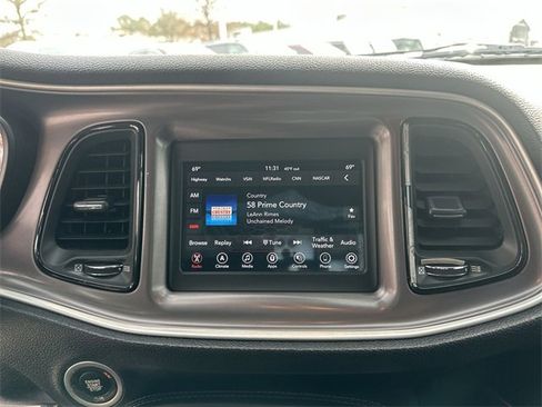 Used 2021 Dodge Challenger R/T image 18
