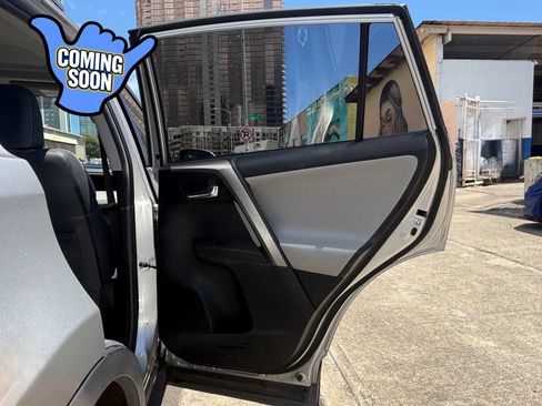 Used 2015 Toyota RAV4 Limited FWD image 12