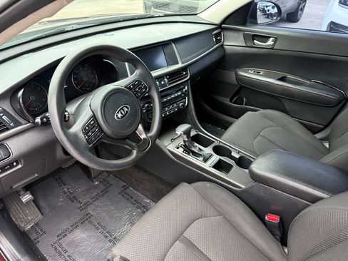 Used 2018 Kia Optima LX FWD image 19