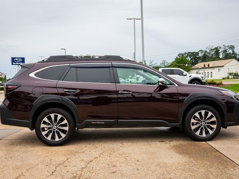 Certified 2025 Subaru Outback Touring XT w/ Popular Package #2 AWD/4WD image 19
