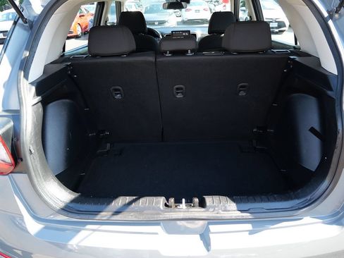 Used 2020 Hyundai Venue SE FWD image 33