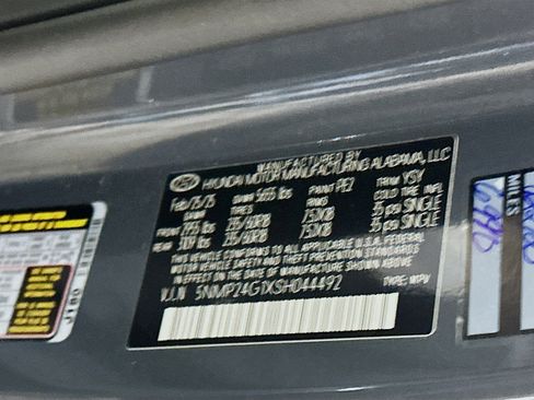 Used 2025 Hyundai Santa Fe SEL image 12