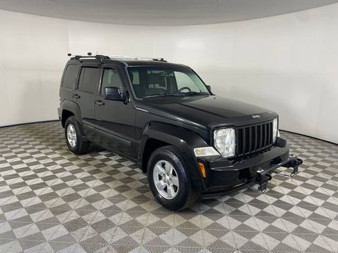 Used 2012 Jeep Liberty Sport w/ Popular Equipment Group AWD/4WD image 23