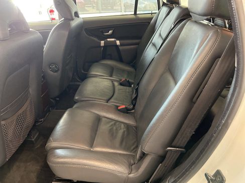 Used 2009 Volvo XC90 3.2 image 32