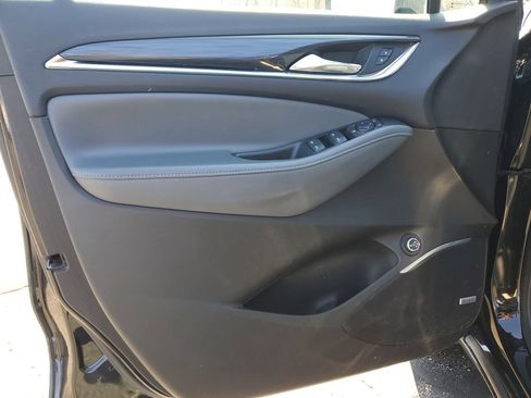 Used 2021 Buick Enclave Essence w/ Sport Touring Edition AWD/4WD image 13