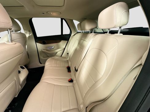 Certified 2022 Mercedes-Benz GLC 300 4MATIC image 31