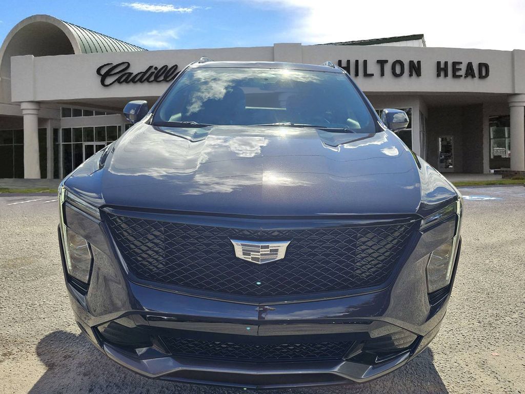 Certified 2024 Cadillac XT4 Sport w/ Cold Weather Package AWD/4WD image 9