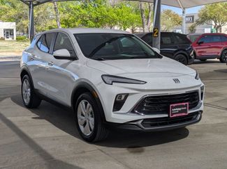 Used 2025 Buick Encore GX Preferred video 3