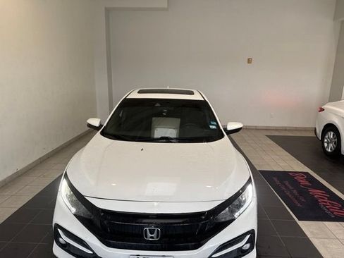 Used 2021 Honda Civic EX image 2