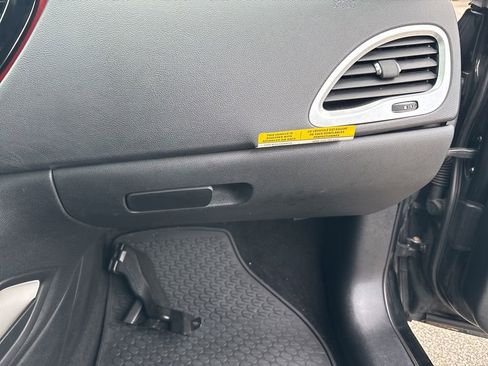 Used 2014 Dodge Dart SXT w/ Sun/Sound Group FWD image 17