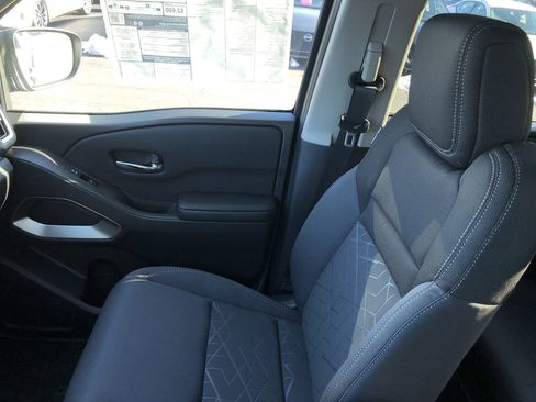 New 2026 Nissan Frontier SV w/ Tow Package image 30